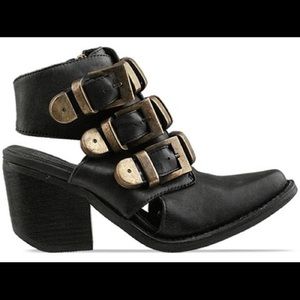 Jeffrey Campbell Tripoli Boots in Black